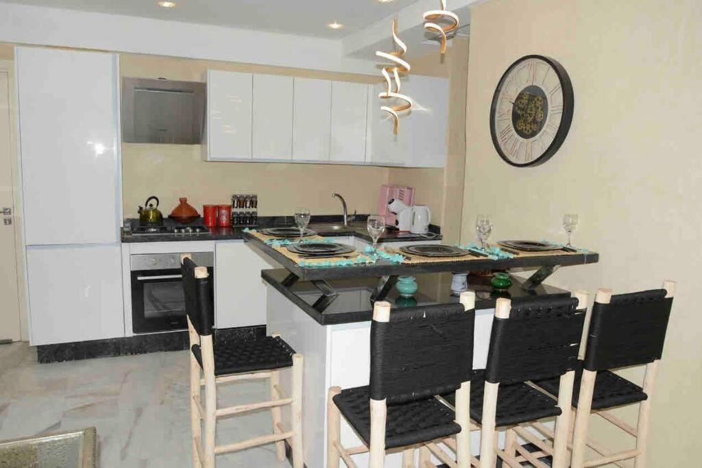 Appartement Bien Situe A Gueliz Marrakesh Buitenkant foto